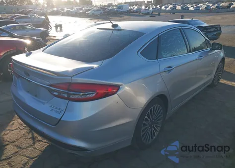 2017 Ford Fusion Hybrid Titanium из США, поврежденный, VIN 3FA6P0RU8HR190482